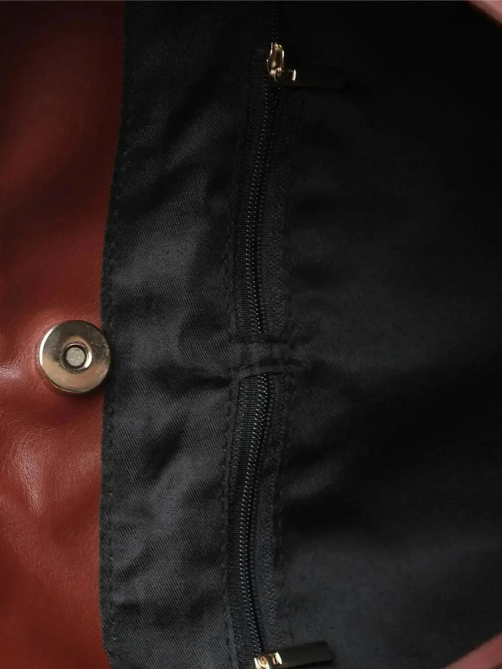 Noir Essence Bolso Elegamma™