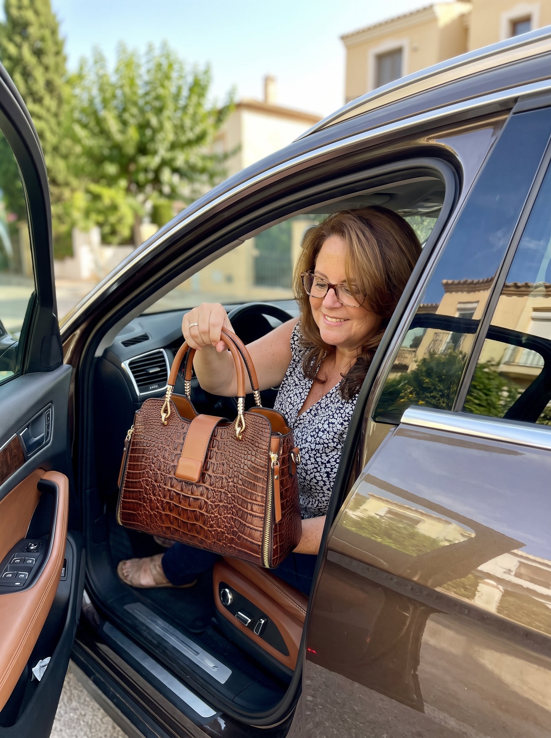 MARA™ | BOLSO BANDOLERA DE PIEL TEXTURIZADA