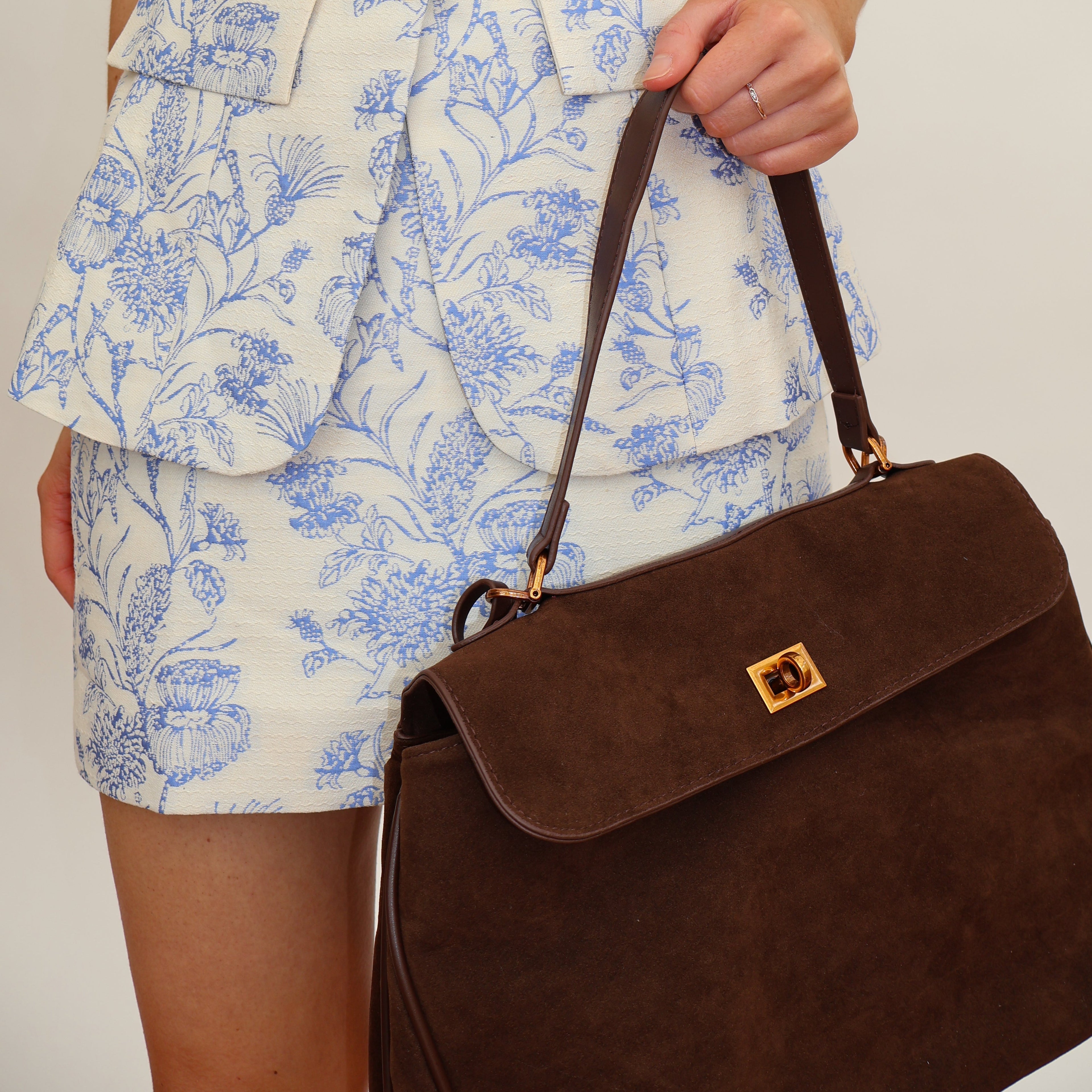 Clara Suede™