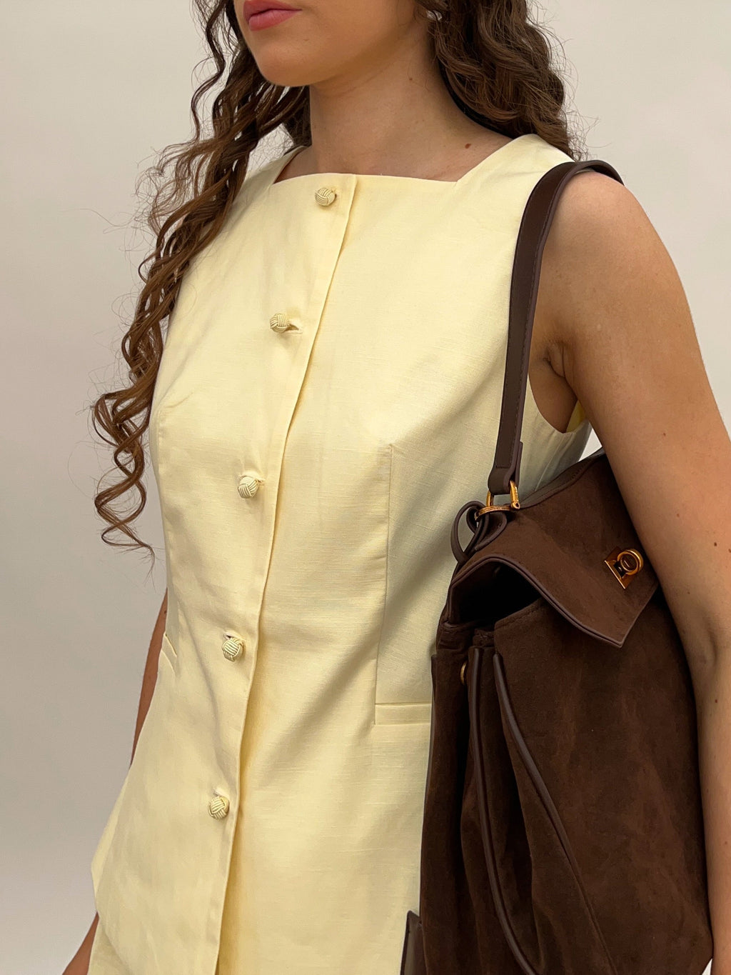 Clara Suede™