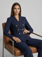 Victoria™ | Traje Diplomático Sofisticado